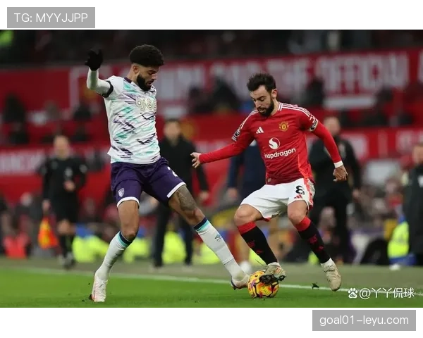 曼联火力全开状态回暖，强势迎战英超冠军争夺战