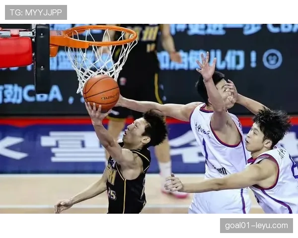 列日边路进攻战术持续精进，球队豪取连胜势头强劲