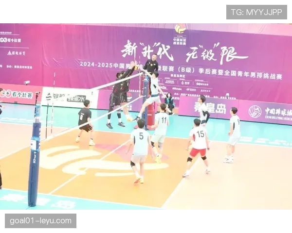 新赛季揭幕战精彩纷呈，各队实力对决状态备受关注